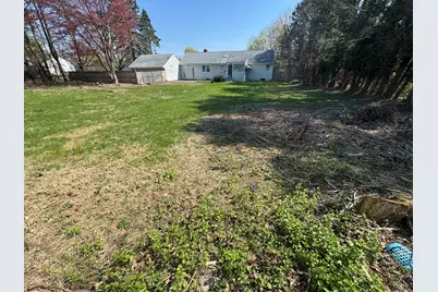 71 Schiller Road, Fairfield, CT 06825 - Photo 5