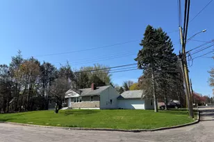 71 Schiller Rd, Fairfield, CT 06825 - Photo 9