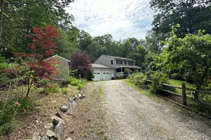 181 N Chestnut Hill Rd, Killingworth, CT 06419 - Photo 3