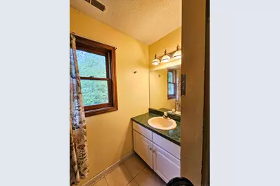 935 Gaylord Mountain Road, Hamden, CT 06518 - Photo 17