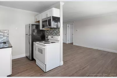 191 Oak Street, Bridgeport, CT 06604 - Photo 3