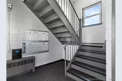 191 Oak Street, Bridgeport, CT 06604 - Photo 29