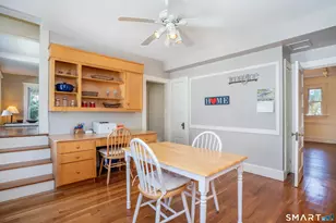 21 Vanderbilt Rd, West Hartford, CT 06119 - Photo 19