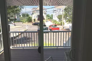 989 Fairfield Beach Rd, Fairfield, CT 06824 - Photo 9