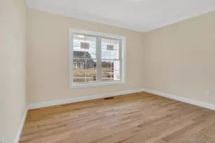 47 Brookview Dr, Glastonbury, CT 06033 - Photo 9