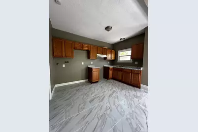 50 Chestnut Avenue, Waterbury, CT 06710 - Photo 13