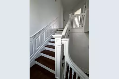 50 Chestnut Avenue, Waterbury, CT 06710 - Photo 9