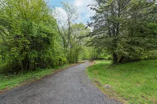 39 Tanner Ave, Norwich, CT 06360 - Photo 3