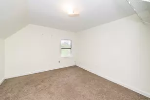 39 Tanner Ave, Norwich, CT 06360 - Photo 17