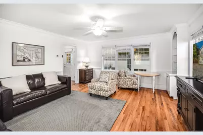 60 East Avenue, New Canaan, CT 06840 - Photo 13