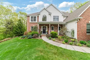 45 N Gate Rd, Woodbury, CT 06798 - Photo 3