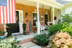 45 N Gate Rd, Woodbury, CT 06798 - Photo 3