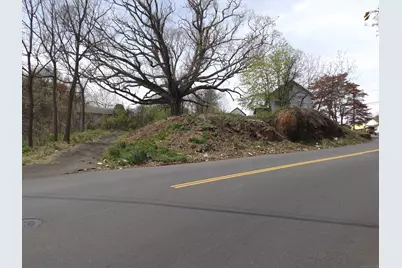 219 Exeter Street, Bridgeport, CT 06606 - Photo 11