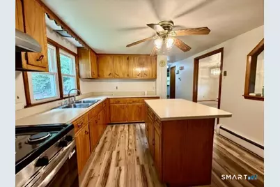 18 Hillside Street, Danbury, CT 06810 - Photo 13