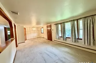 18 Hillside St, Danbury, CT 06810 - Photo 5