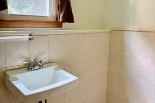18 Hillside St, Danbury, CT 06810 - Photo 23