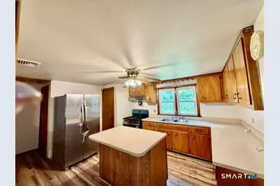 18 Hillside Street, Danbury, CT 06810 - Photo 11