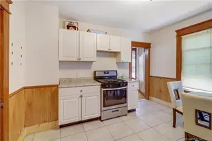 19 5th St, Ansonia, CT 06401 - Photo 19