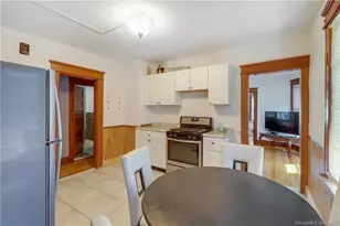 19 5th St, Ansonia, CT 06401 - Photo 17