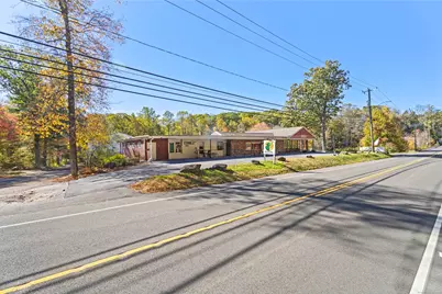 497 Winthrop Road, Deep River, CT 06417 - Photo 5