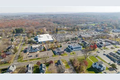 286 Maple Avenue #109, Cheshire, CT 06410 - Photo 11