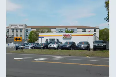 592 Elm Street, Windsor Locks, CT 06096 - Photo 25