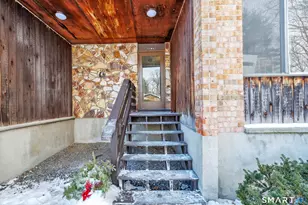 333 Vincellette St, Bridgeport, CT 06606 - Photo 3