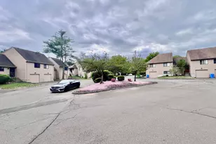 210 Treadwell St, Hamden, CT 06517 - Photo 3