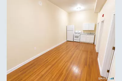 105 Bank Street #1B, Waterbury, CT 06702 - Photo 3