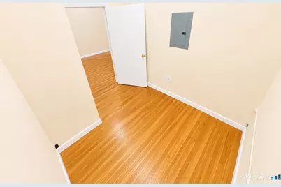 105 Bank Street #1B, Waterbury, CT 06702 - Photo 5