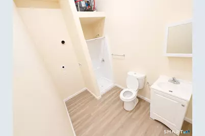 105 Bank Street #1B, Waterbury, CT 06702 - Photo 7