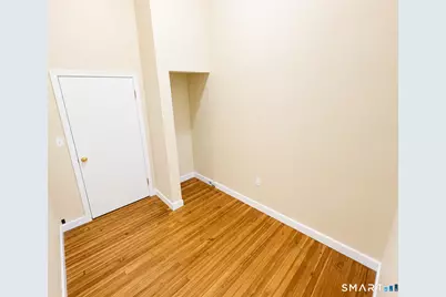 105 Bank Street #1B, Waterbury, CT 06702 - Photo 9