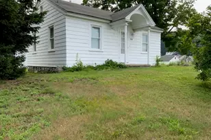 848 New Haven Rd, Naugatuck, CT 06770 - Photo 9