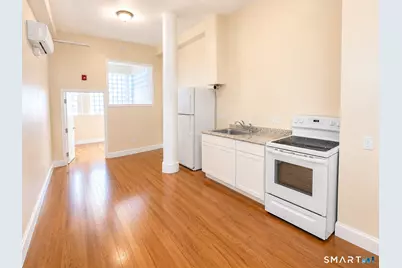 105 Bank Street #1D, Waterbury, CT 06702 - Photo 1
