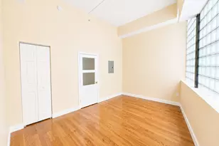 105 Bank St, Waterbury, CT 06702 - Photo 3