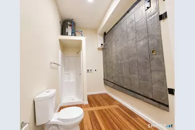 105 Bank Street #2D, Waterbury, CT 06702 - Photo 5
