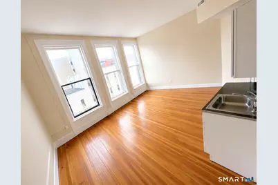 105 Bank Street #2E, Waterbury, CT 06702 - Photo 5