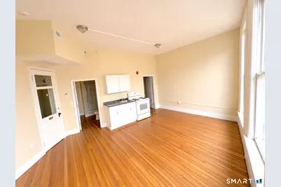 105 Bank Street #2E, Waterbury, CT 06702 - Photo 5