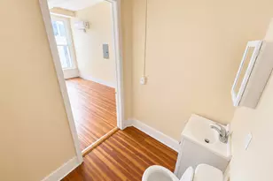 105 Bank St, Waterbury, CT 06702 - Photo 5