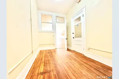 105 Bank Street #3A, Waterbury, CT 06702 - Photo 5
