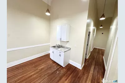 105 Bank Street #4B, Waterbury, CT 06702 - Photo 5