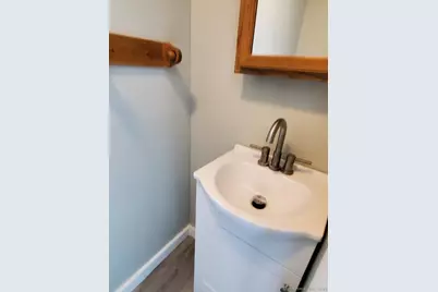 217 High Street, New Britain, CT 06051 - Photo 5