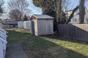 42 Ferris St, Bridgeport, CT 06605 - Photo 13