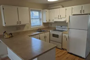 42 Ferris St, Bridgeport, CT 06605 - Photo 5