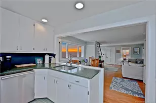 20 Omega St, Stonington, CT 06378 - Photo 19