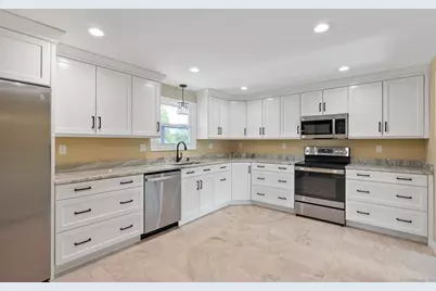 104 Willow Street, Wethersfield, CT 06109 - Photo 7