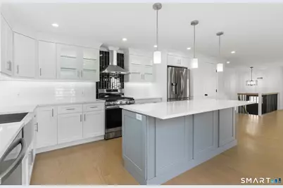 2322 Nichols Avenue, Stratford, CT 06614 - Photo 7