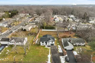 2322 Nichols Ave, Stratford, CT 06614 - Photo 1