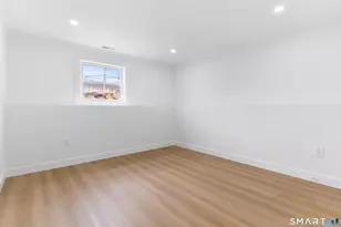 2322 Nichols Ave, Stratford, CT 06614 - Photo 25