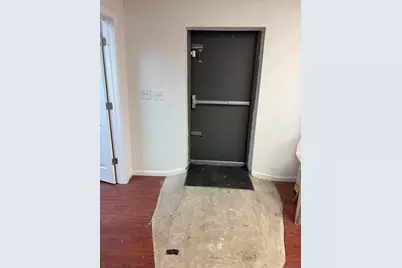 367 Orange Street, Bridgeport, CT 06607 - Photo 7